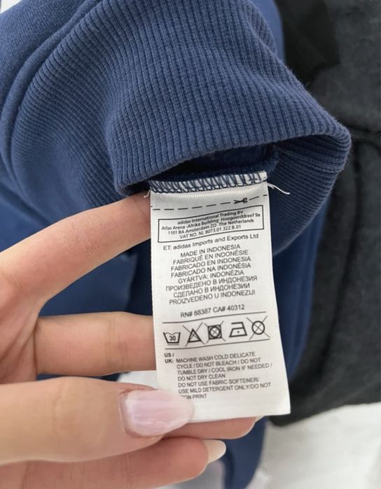 Hanorac albastru Adidas