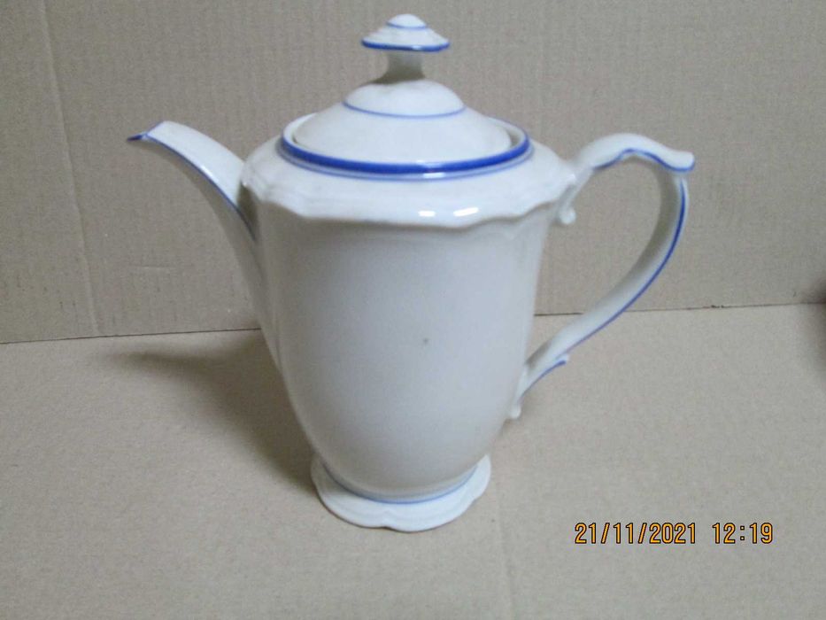 Serviciu cafea, anii 70 + 7 cesti identice + diferite