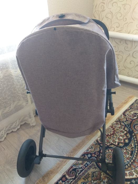 Продам коляску все сезонка