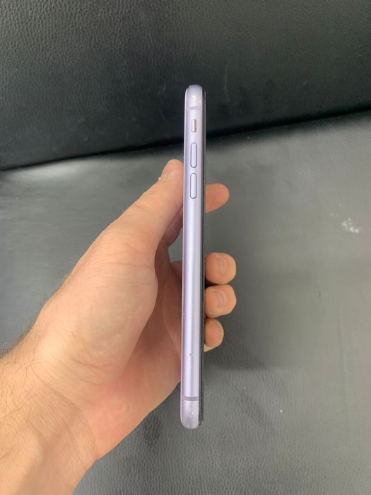 Айфон 11 в хорошем состоянии