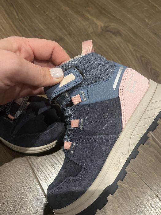 Зимни боти за момиче