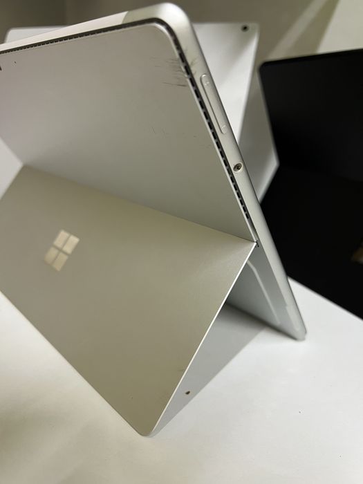 Surface Pro 8 планшет на Windows i5-1135g7 8gb ram PixelSence touch