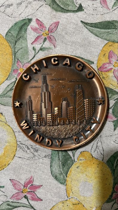 Бронзова декорация от Чикаго