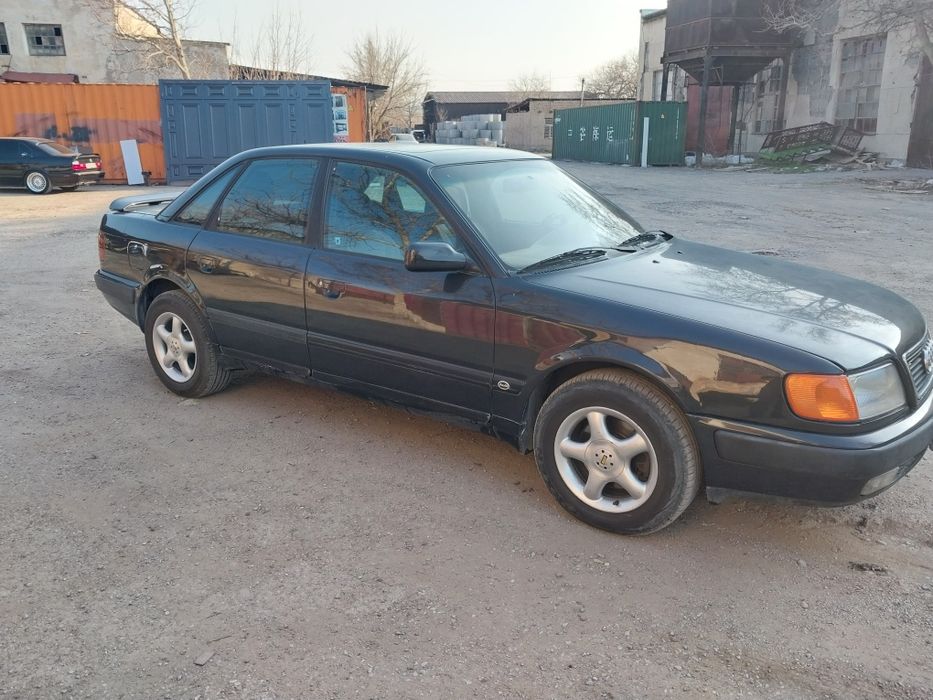 Ауди с4 1992 машина