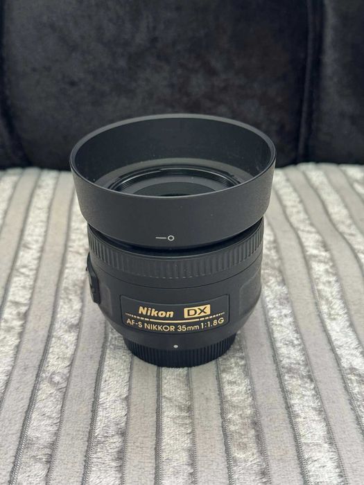 обектив Nikon 35mm