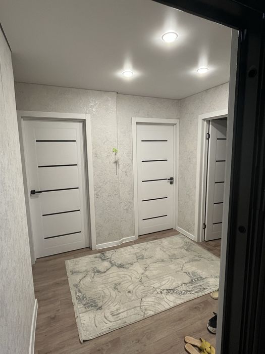 Продам квартиру 3 комнатную