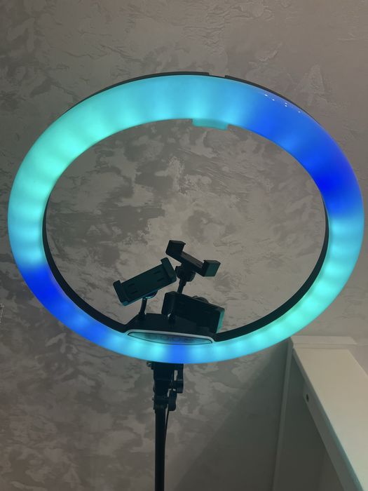 Кольцевая лампа RGB