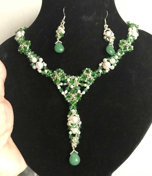 Colier si cercei handmade cu perle,cristale verzi,argint si amazonit
