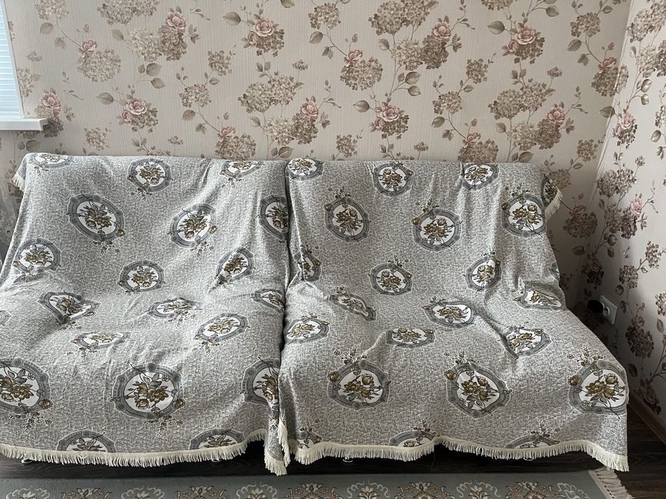 Диван с 2мя креслами б/у