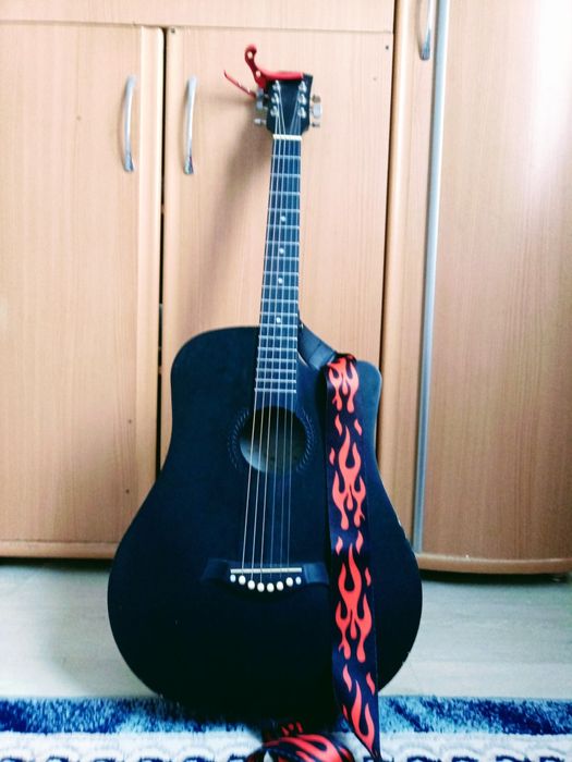 Гитара сатылады жақсы жағдайда