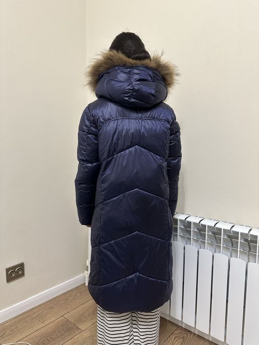 Продам куртку для девочки