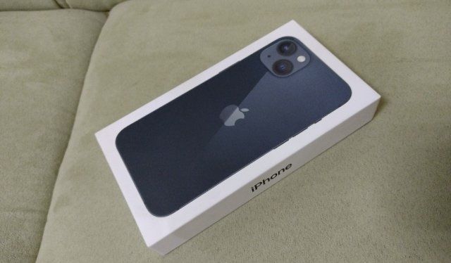 iPhone 13 – 128GB, Battery Health 89%, с оставаща гаранция 1 година !