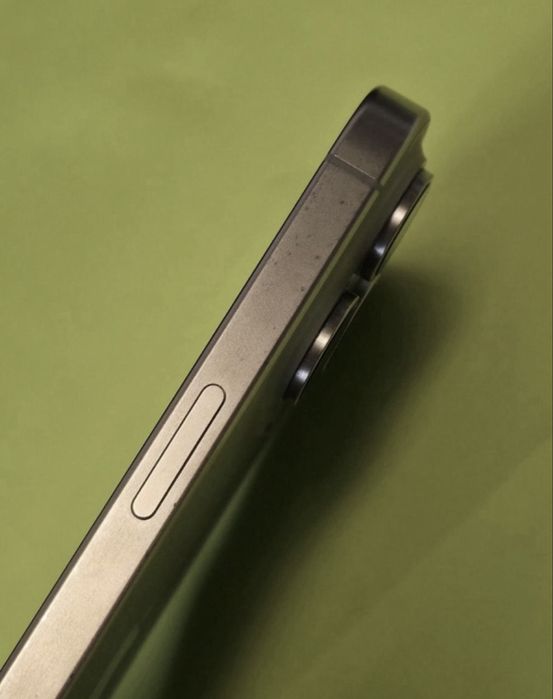 256GB iPhone 15 Pro Max Гаранция Yettel 2028 NATURAL TITANIUM