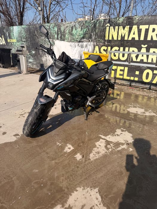 CFMoto 125 NK - A1 16ani motocicleta