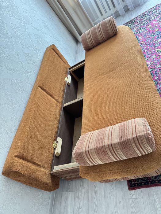 Продается диван-тахта