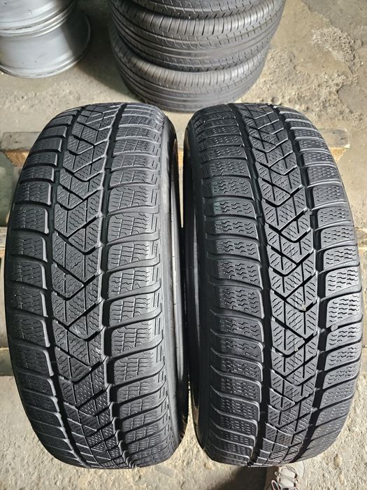 2 anvelope iarna 205 60 17 Pirelli Sottozero3