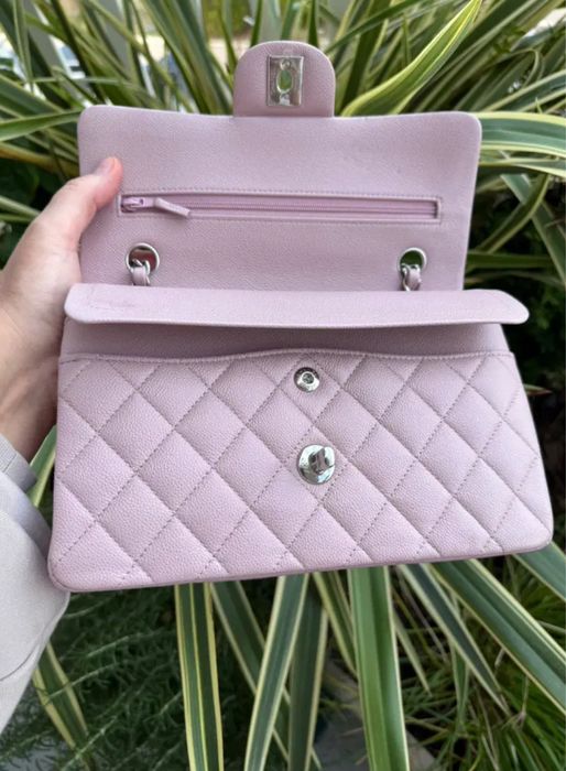 Geanta Chanel din piele Roz Timeless / Poseta