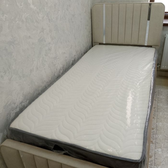 Продаётся кровать