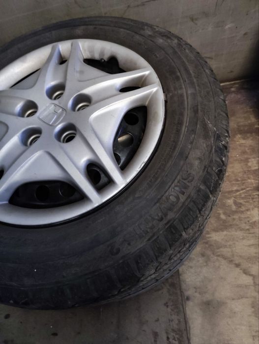 Комплект гуми с джанти 4бр.