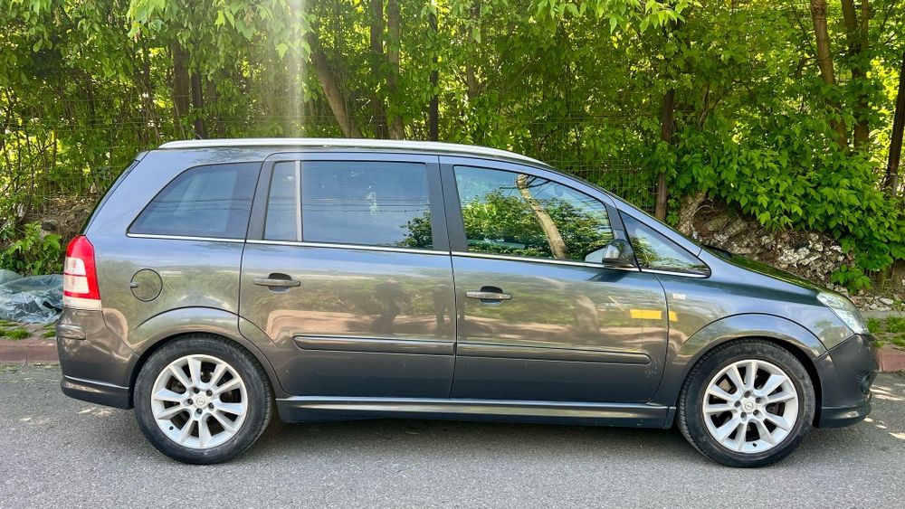 Opel Zafira 1.9 tdi 150cp 7 locuri