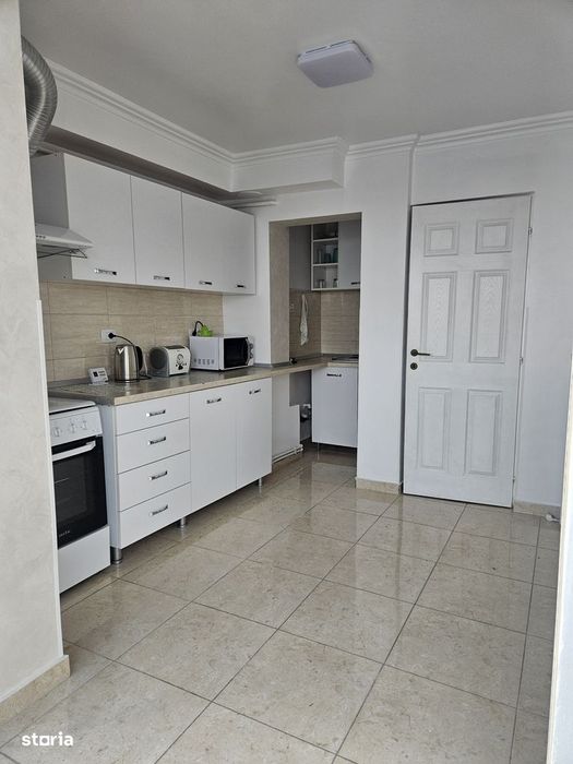 Inchiriez apartament 2 camere, balcon, Areni Suceava