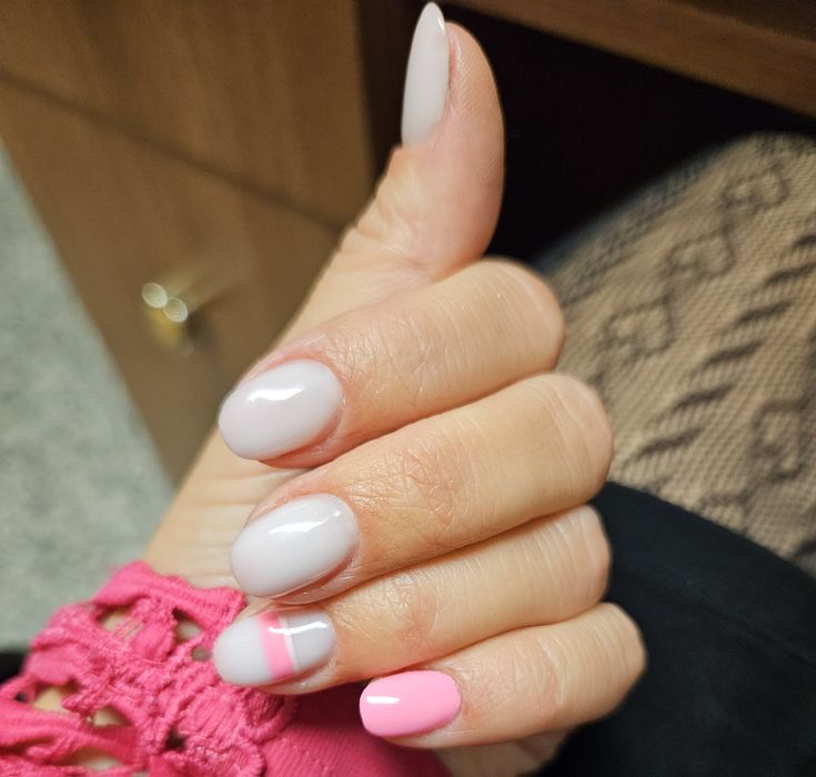 Manichiura semi/gel Piața Sudului