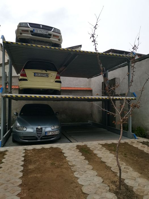 Паркинг система / подемник за коли