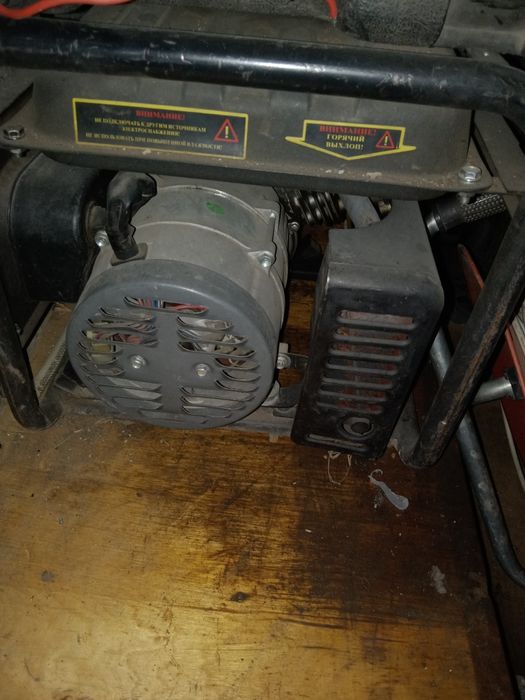 Генератор бензиновый