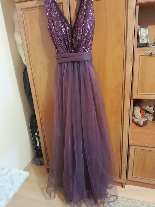 Vând Rochie elegantă