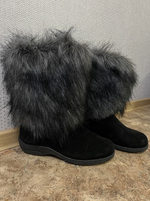 Продам зимние замшевые сапоги