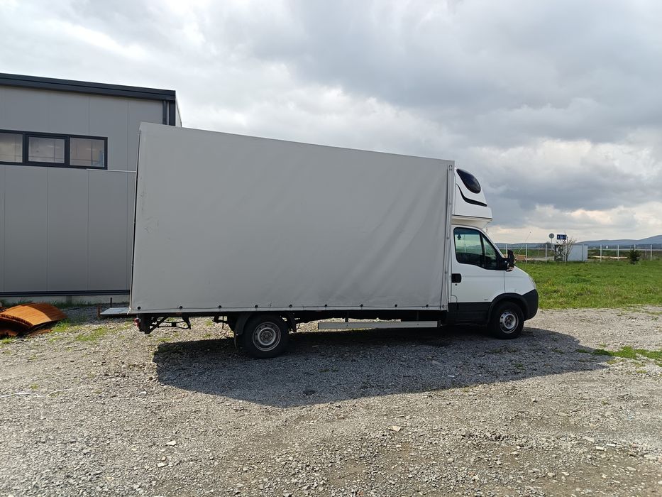 Vând iveco dayli 2008