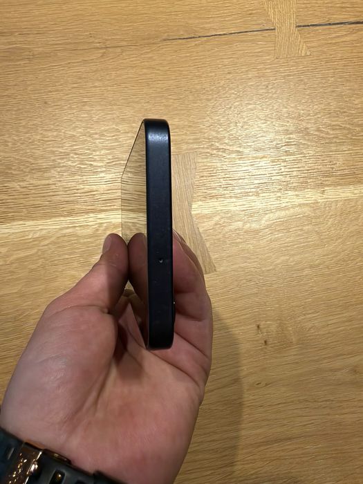 Vând Samsung A 16 5 G