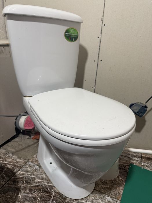 Продам туалет за 15 тысяч