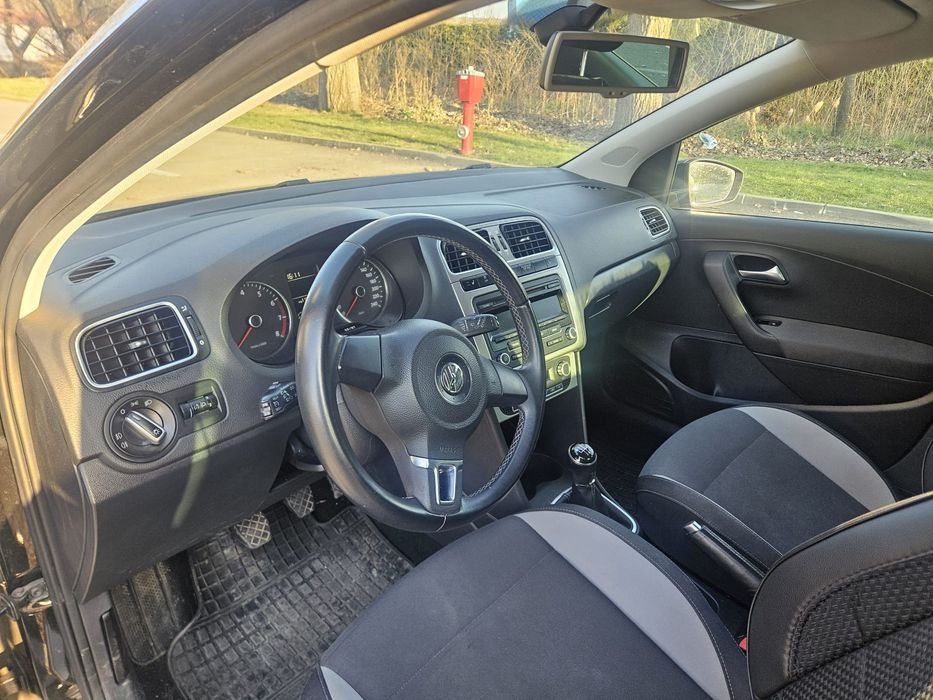 VOLSWAGEN POLO an 2015 benzina