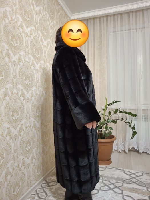 Продам. Шубу искуственый мех