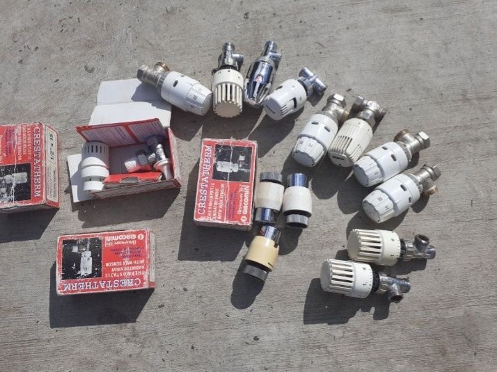 Rubineți pentru calorifere și duze de duș.