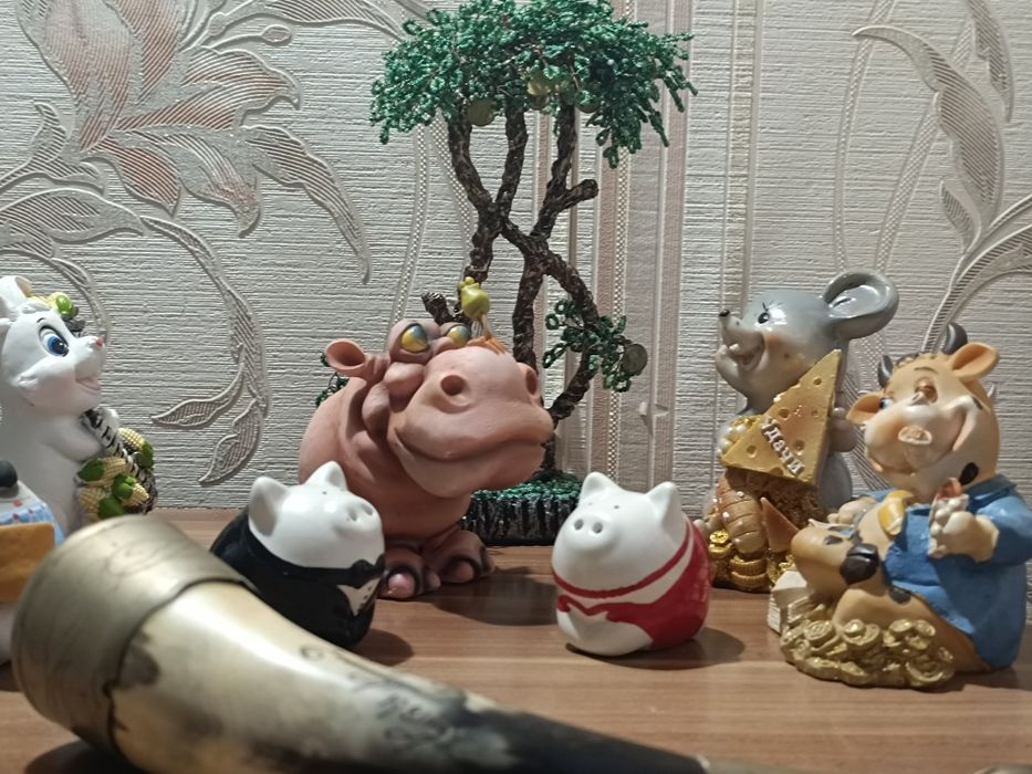 Продам копилки, денежное дерево и рог изобилия