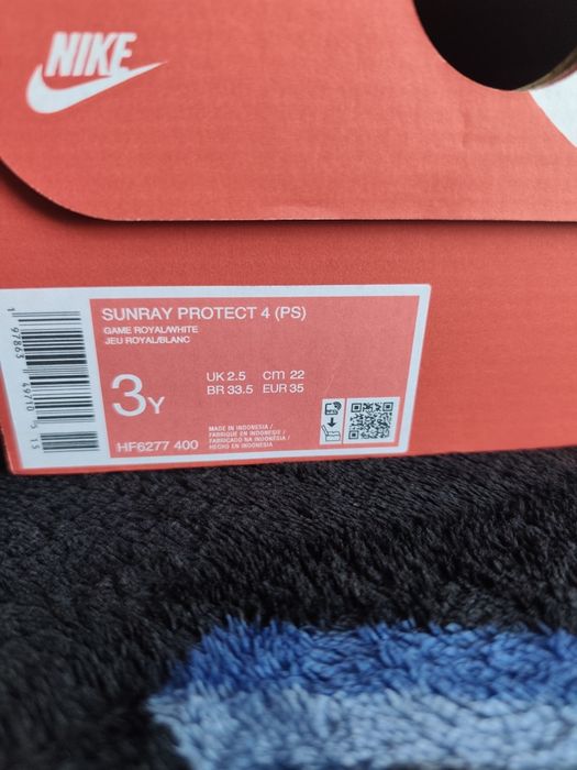 Сандали Nike 35номер+чехли