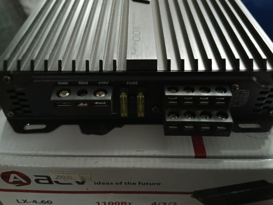 Сабвуфер 1800 ватт