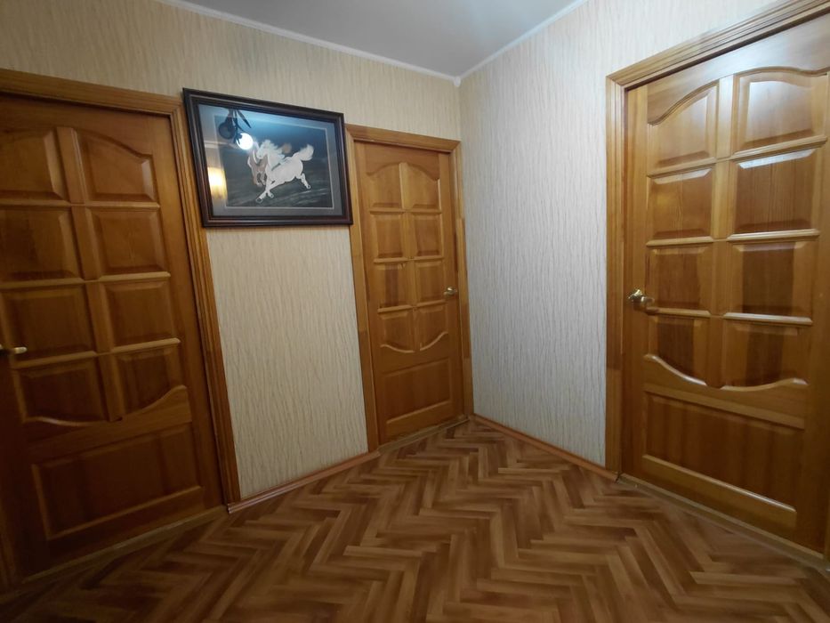 Продам межкомнатные двери