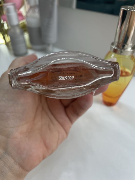 Продам парфюм оригинал