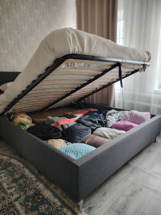 Продам кровать 160 на 2
