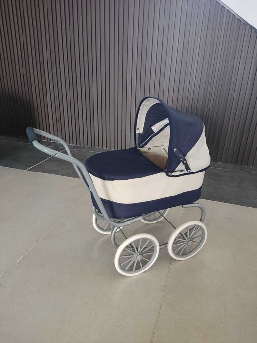 Детская кукольная коляска