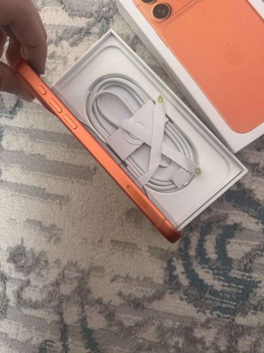 IPhone 17 pro max 256 gb orange американец