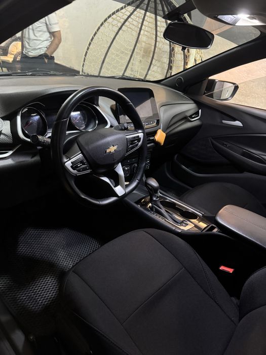 Chevrolet Onix ltz turbo
