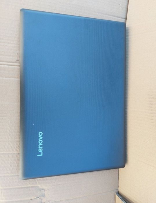 Laptol Lenovo V110 display spart