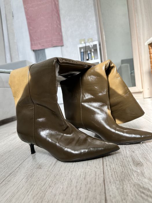 Продаю сапоги от Zara