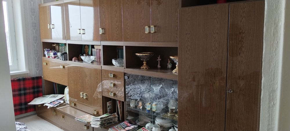 Отдам гарнитур/стенка