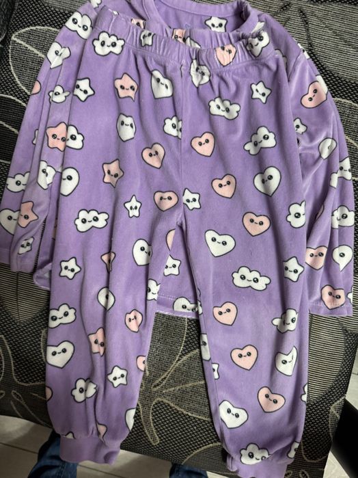 Топли детски пижамки на Стич и МикиМаус, Мече