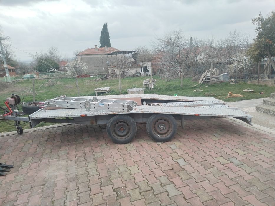 Платформа за автомобил